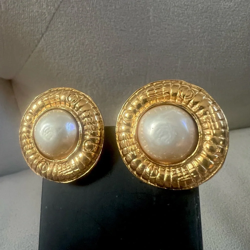 Chanel Pearl 24k gold plated earrings